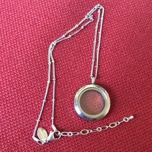 Origami Owl ~ Living Locket